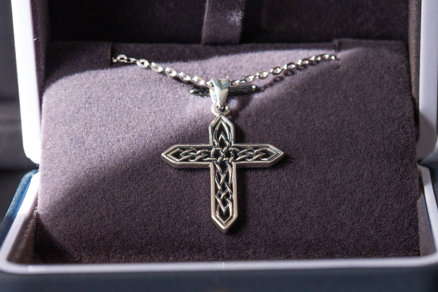 Cross Necklace in Sterling Silver with Vintage Oxidised, Rhodium Plated