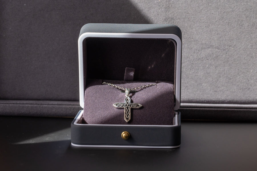 Cross Necklace in Sterling Silver with Vintage Oxidised, Rhodium Plated